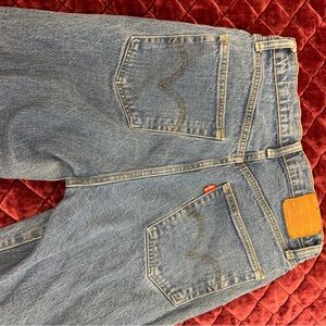 Levi's Ribcage Straight Light Blue Jeans